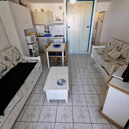 Barbados - 2 Pieces - 4 Personnes - Le Barcares. Ref: 9barba_201 Mae-3203 Apartment